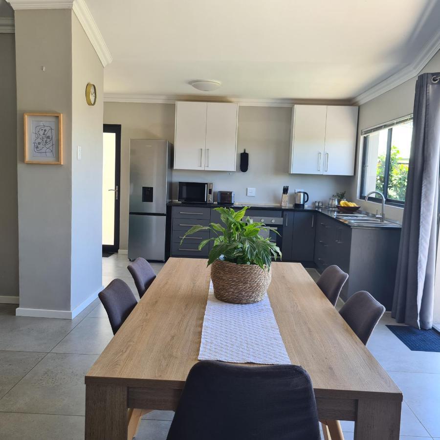 Clarens Escape Apartment ภายนอก รูปภาพ