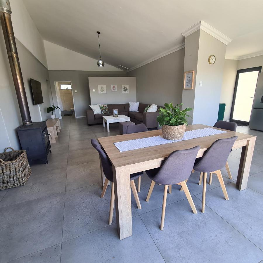 Clarens Escape Apartment ภายนอก รูปภาพ