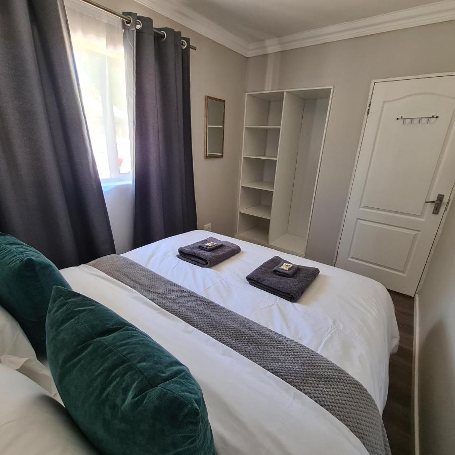 Clarens Escape Apartment ภายนอก รูปภาพ