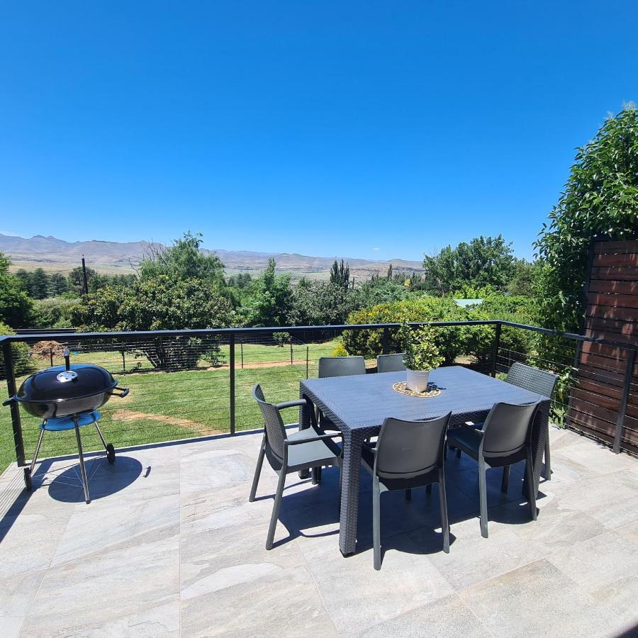 Clarens Escape Apartment ภายนอก รูปภาพ